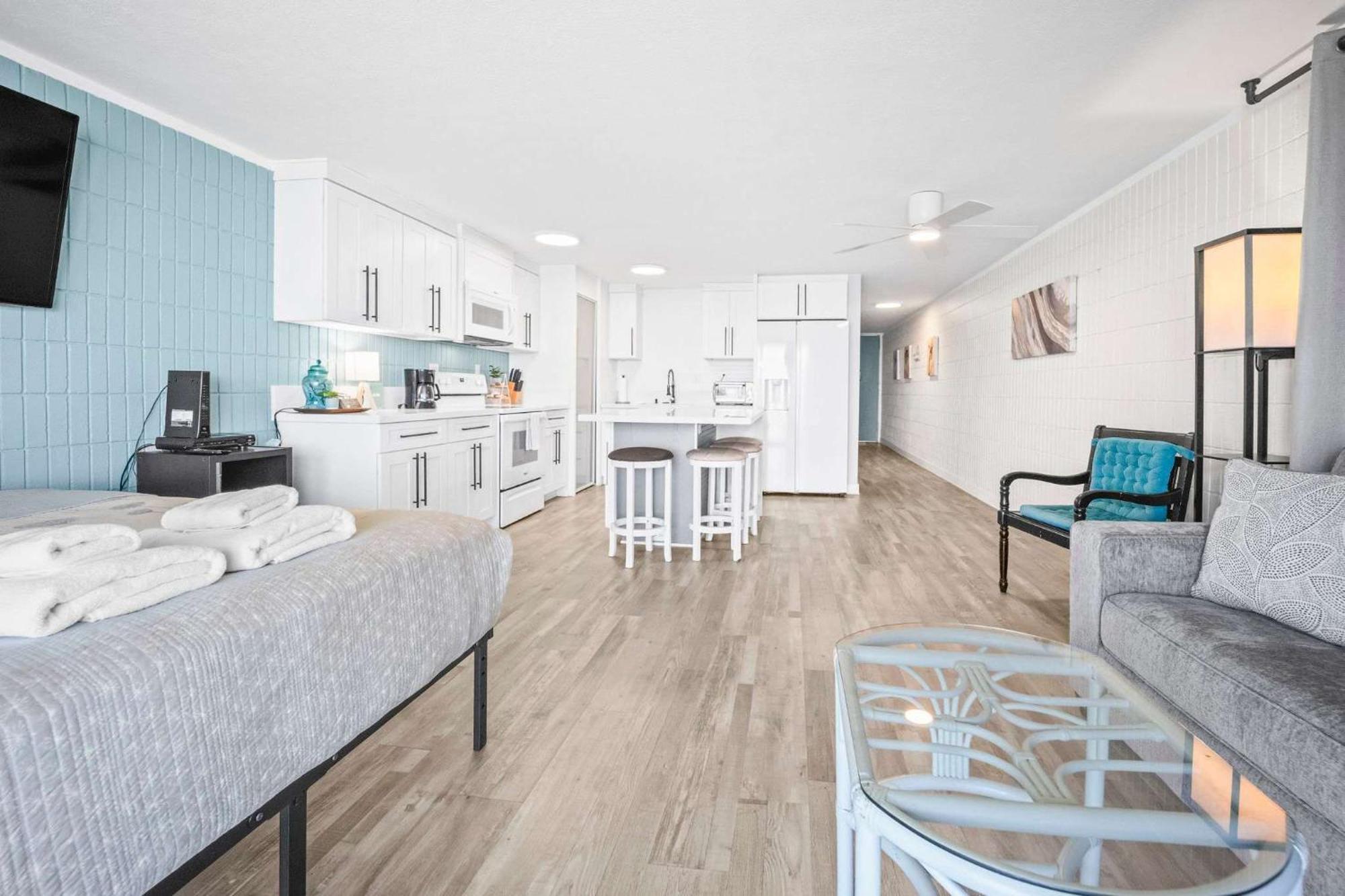 Beautiful Beachfront Condo Laie Dış mekan fotoğraf
